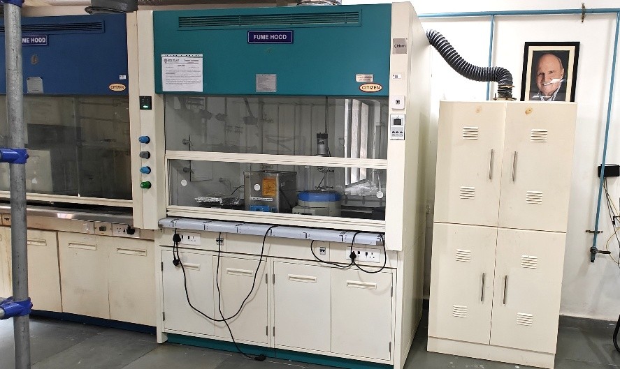 6.Fume hoods