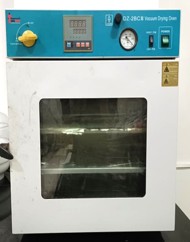 Vacuum Oven