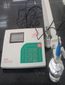pH Meter