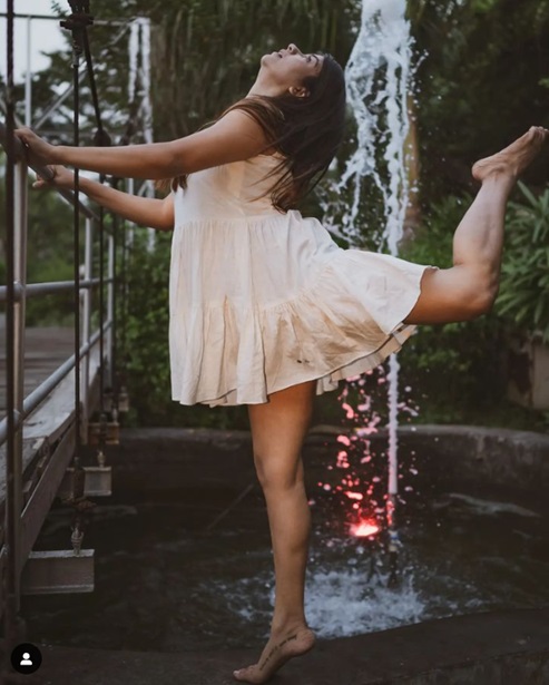 The Aloha Bump- Redefining the World of Fashion!